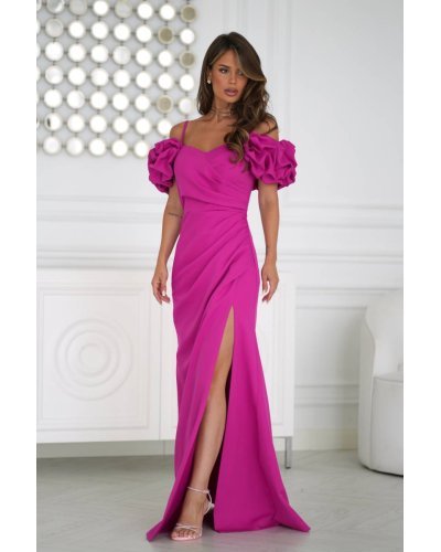 Rochii de nunta lungi, Rochie lunga fucsia cu umerii goi si maneca 3D in stil spaniol Senorita - jojofashion.ro