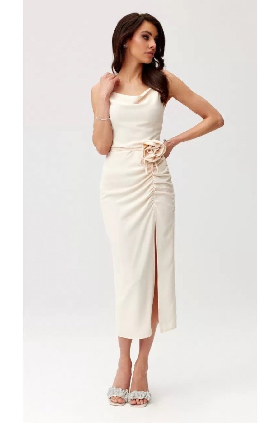 Rochie cununie civila, cu floare, midi, bej, MaribelR Rochie cununie civila, cu floare, midi, bej, MaribelR 3 - jojofashion.ro