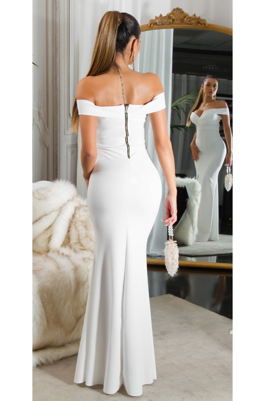 Rochie cununie civila lunga, alba, cu umerii goi, crapata pe picior, Berda 2 - jojofashion.ro