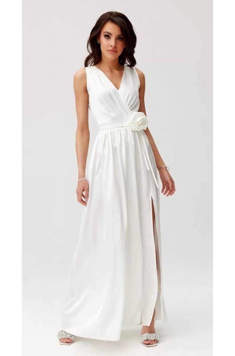 Rochie cununie civila lunga, din satin, alba, cu floare in talie, PalomaR 1 - jojofashion.ro