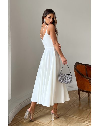 Rochie de cununie civila midi, in clos, alba, cu umerii goi, vaporoasa, Fabiola Rochii, Rochie de cununie civila midi, in clos, alba, cu umerii goi, vaporoasa, Fabiola - jojofashion.ro