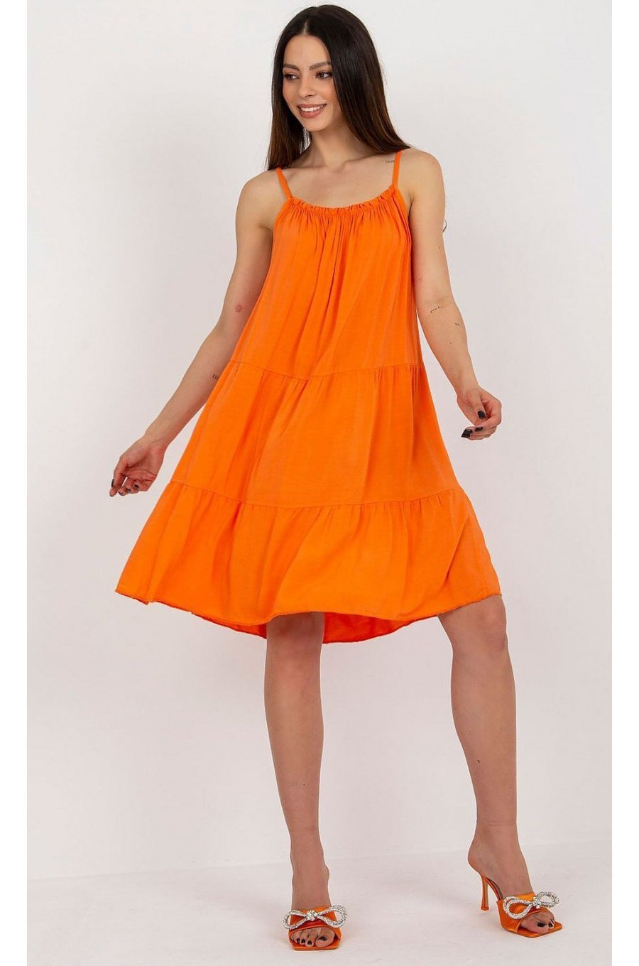 Rochie midi de vara din vascoza orange vaporoasa cu volane Amedia 3 - jojofashion.ro