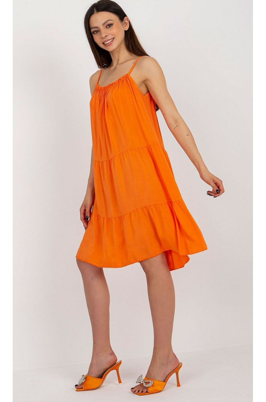 Rochie midi de vara din vascoza orange vaporoasa cu volane Amedia 2 - jojofashion.ro