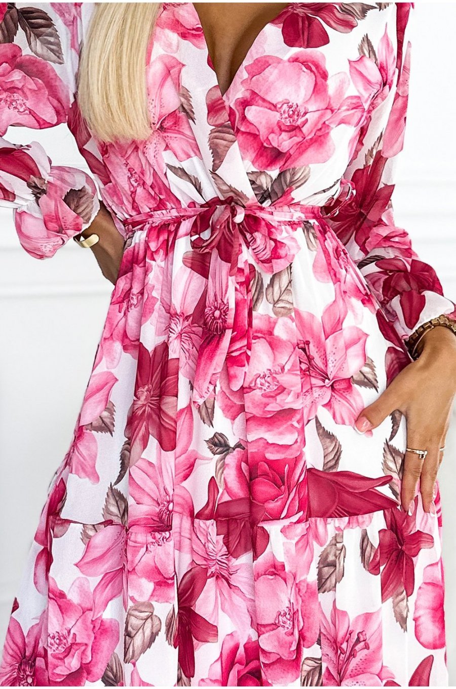 Rochie de vara midi din chiffon roz cu flori vaporoasa cu volane si maneca lunga Alyna 5 - jojofashion.ro