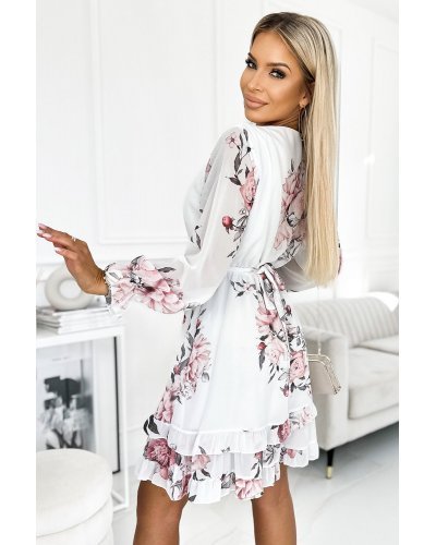 Rochie scurta alba cu flori mari din chiffon cu maneca lunga si volane Marcia Rochii scurte, Rochie scurta alba cu flori mari din chiffon cu maneca lunga si volane Marcia - jojofashion.ro