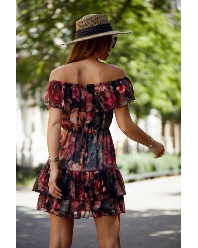 Rochie scurta neagra cu flori cu volane si umeri goi Madison Rochii scurte, Rochie scurta neagra cu flori cu volane si umeri goi Madison - jojofashion.ro