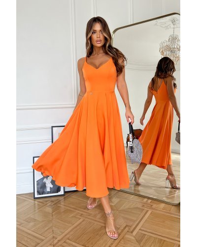 Rochie midi orange cu umerii goi vaporoasa Fabiola Rochii midi, Rochie midi orange cu umerii goi vaporoasa Fabiola - jojofashion.ro