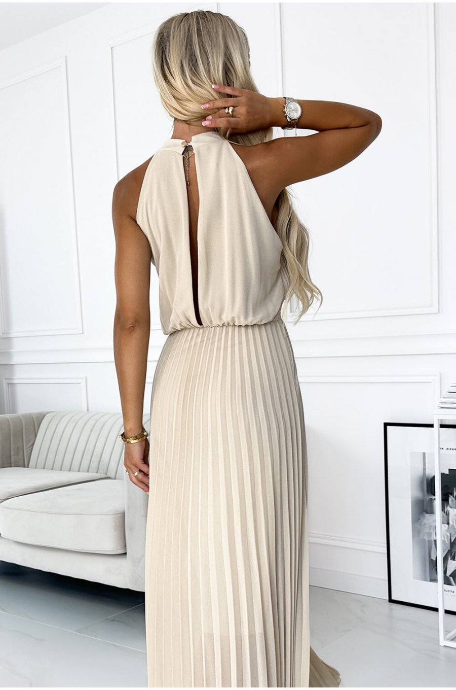 Rochie lunga din chiffon bej plisata vaporoasa Yette 4 - jojofashion.ro