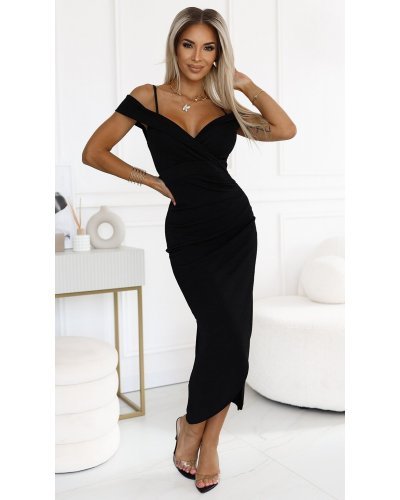 Rochie midi neagra mulata cu umerii goi CallieN Rochii de nasa, Rochie midi neagra mulata cu umerii goi CallieN - jojofashion.ro
