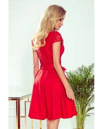 Rochie scurta rosie din dantela cu pliseuri late Vivian Rochii scurte, Rochie scurta rosie din dantela cu pliseuri late Vivian - jojofashion.ro