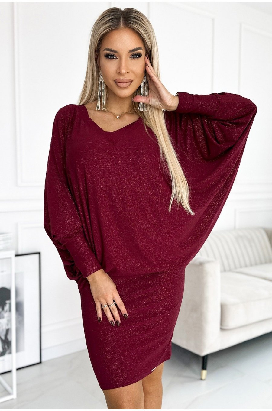 Rochie scurta cu glitter burgundy cu maneca lunga tip liliac oversize Deandra 1 - jojofashion.ro