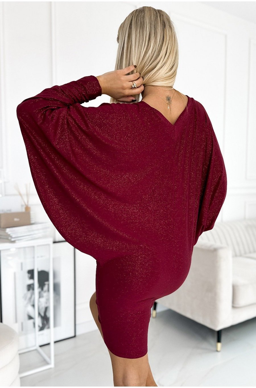 Rochie de ocazie scurta, mulata, cu glitter, burgundy, cu maneca lunga tip liliac, oversize, Deandra 2 - jojofashion.ro