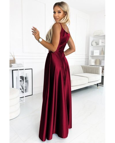 Rochie lunga din satin burgundy crapata pe picior Scarlett Rochii satin, Rochie lunga din satin burgundy crapata pe picior Scarlett - jojofashion.ro