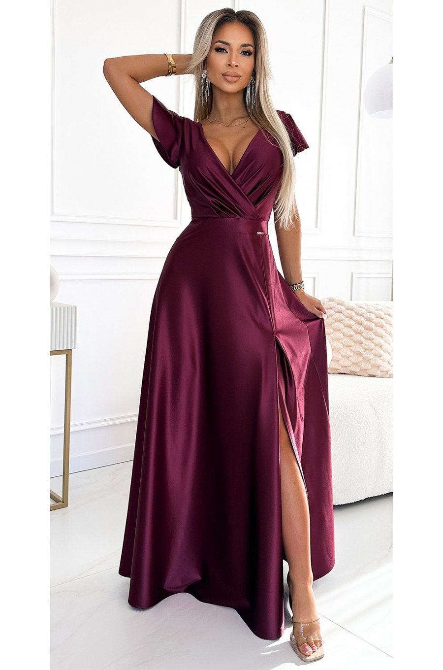 Rochie lunga din satin burgundy Cristaliza Rochie lunga din satin burgundy Cristaliza 1 - jojofashion.ro
