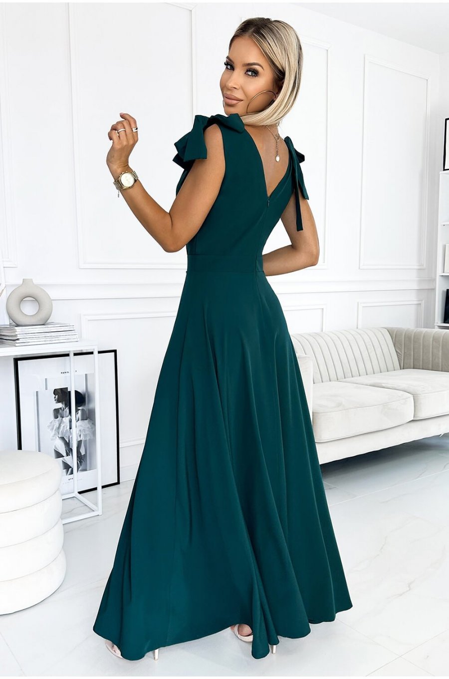 Rochie lunga eleganta verde petrecuta Soranya Rochie lunga eleganta verde petrecuta Soranya 2 - jojofashion.ro
