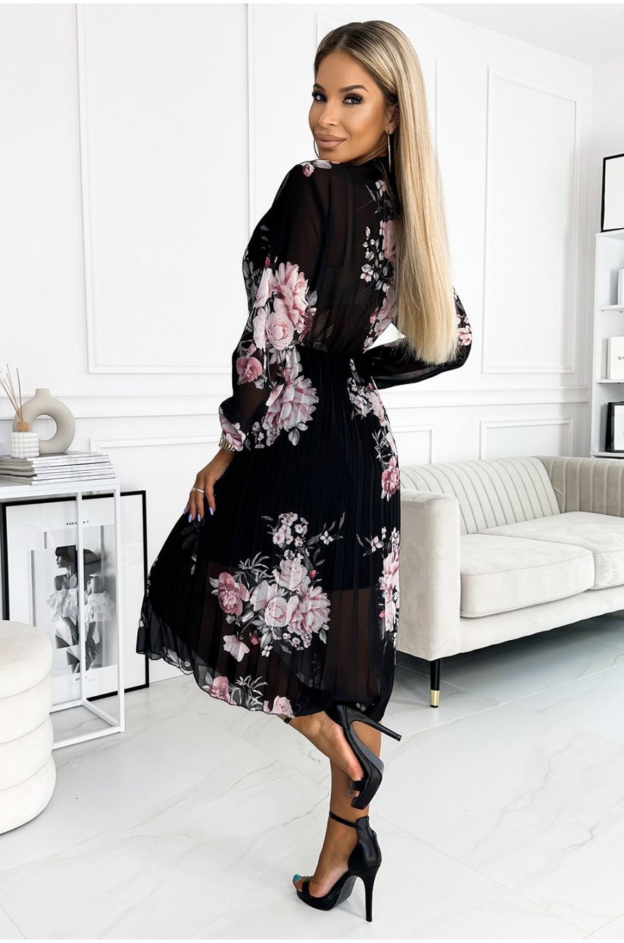 Rochie eleganta midi, neagra cu flori roz, plisata, cu maneca lunga, vaporoasa, Ruth 5 - jojofashion.ro