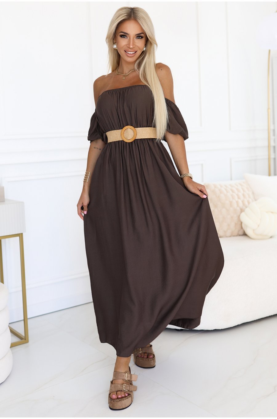 Rochie lunga vascoza maro ciocolata boho cu umerii goi vaporoasa Marlowe 1 - jojofashion.ro