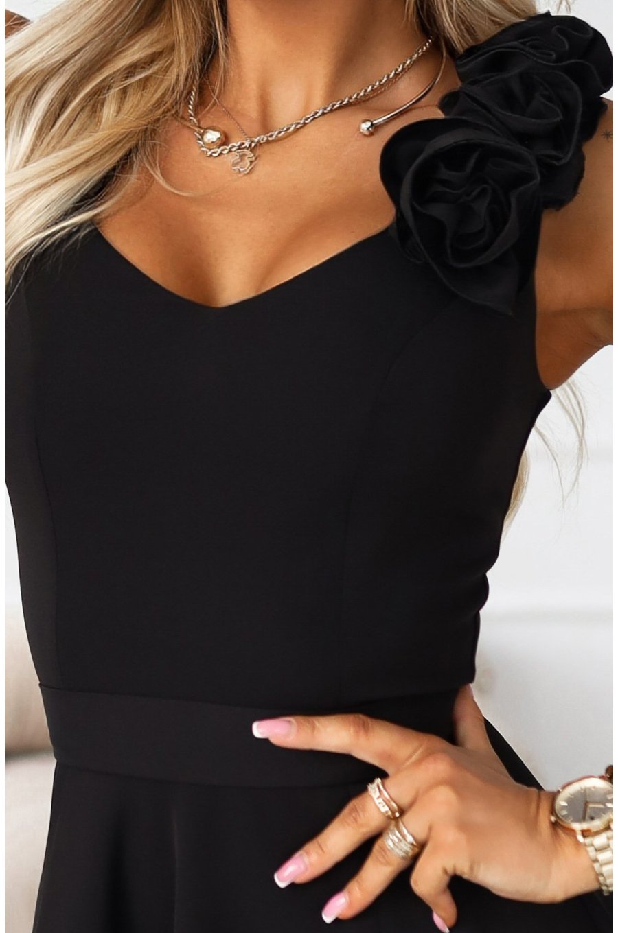 Rochie neagra eleganta lunga cu floare pe bust MoniqueW 4 - jojofashion.ro