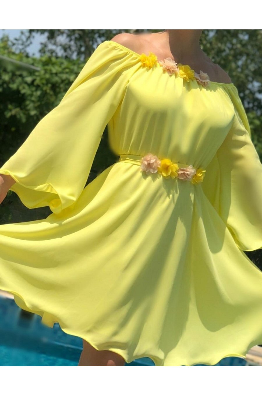 Rochie scurta galbena din voal vaporoasa Raisa 1 - jojofashion.ro
