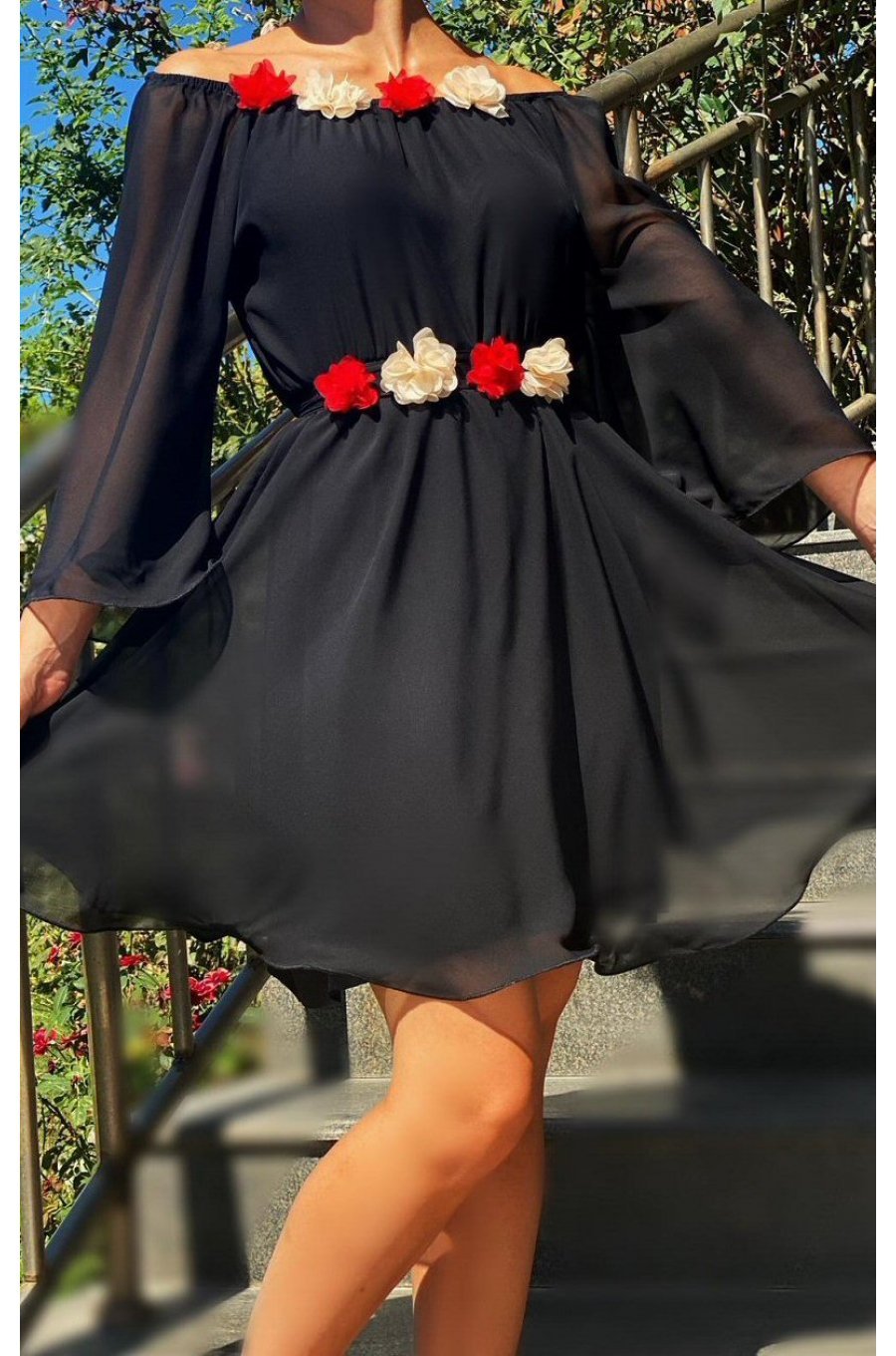 Rochie scurta neagra din voal vaporoasa cu maneca lunga Raisa 1 - jojofashion.ro