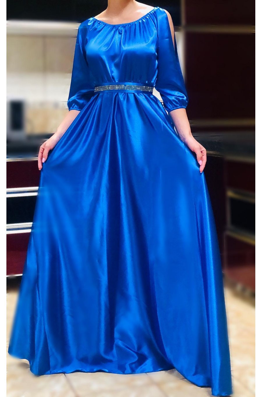 Rochie lunga din satin albastra vaporoasa cu maneca lunga Larisa  1 - jojofashion.ro