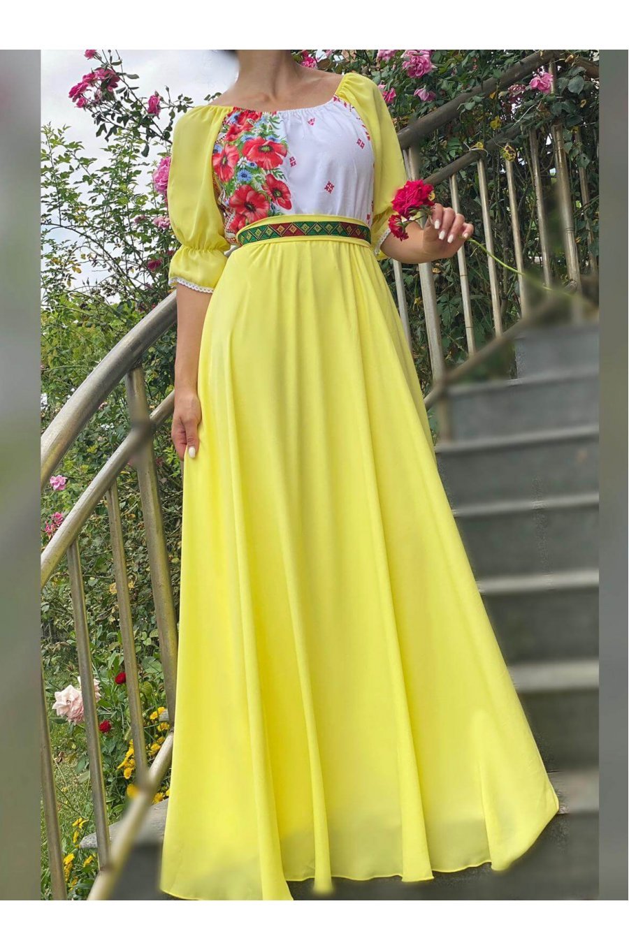 Rochie lunga galbena traditionala din voal vaporoasa Emanuela 1 - jojofashion.ro