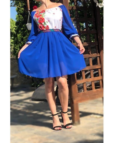 Rochii albastre, Rochie scurta  albastra cu motive traditionale cu maci din voal Loredana - jojofashion.ro