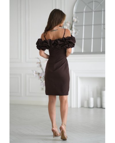 Rochii de Ocazie, Rochie scurta maro ciocolata mulata cu maneca incretita 3D Serena - jojofashion.ro