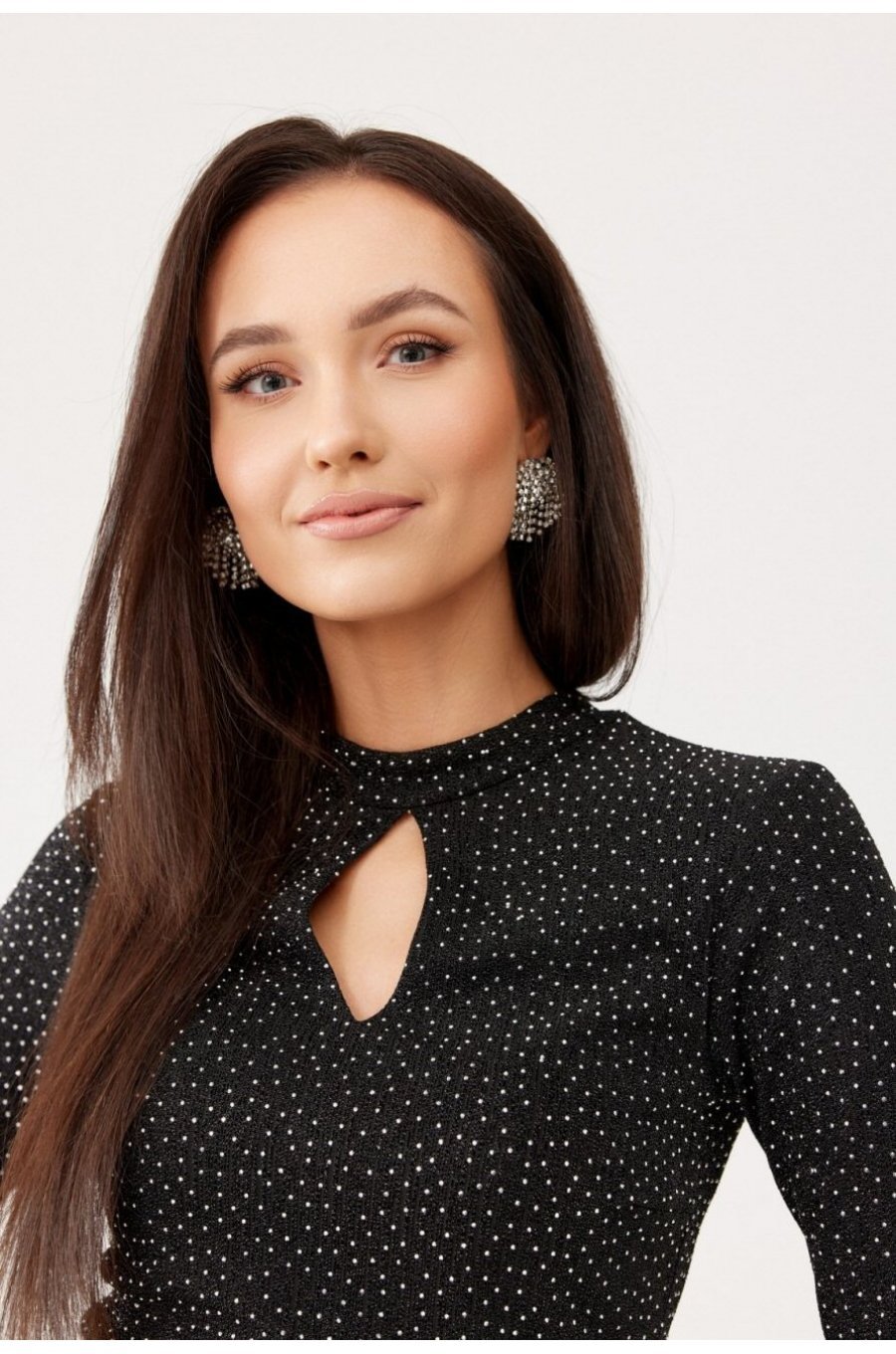 Rochie scurta neagra mulata cu maneca lunga si strassuri EvianR 3 - jojofashion.ro