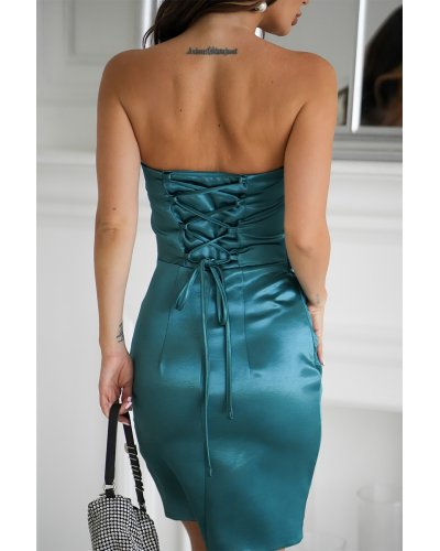 Rochii de Ocazie Elegante, Rochie din satin scurta verde mulata cu umeri goi si trandafir pe bust GlamyLuxe - jojofashion.ro