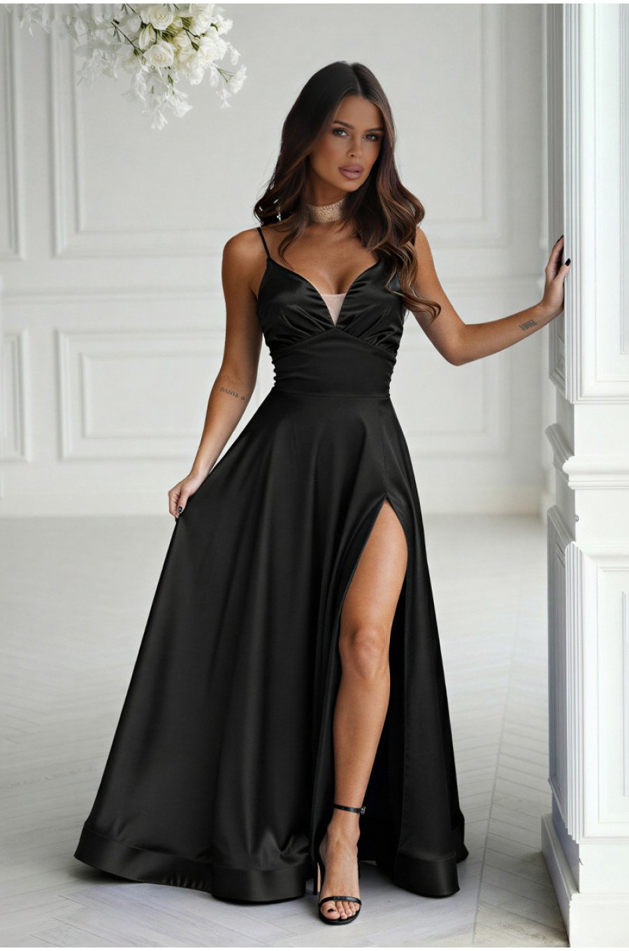 Rochie neagra lunga din satin cu bust tip corset vaporoasa Saphira 1 - jojofashion.ro