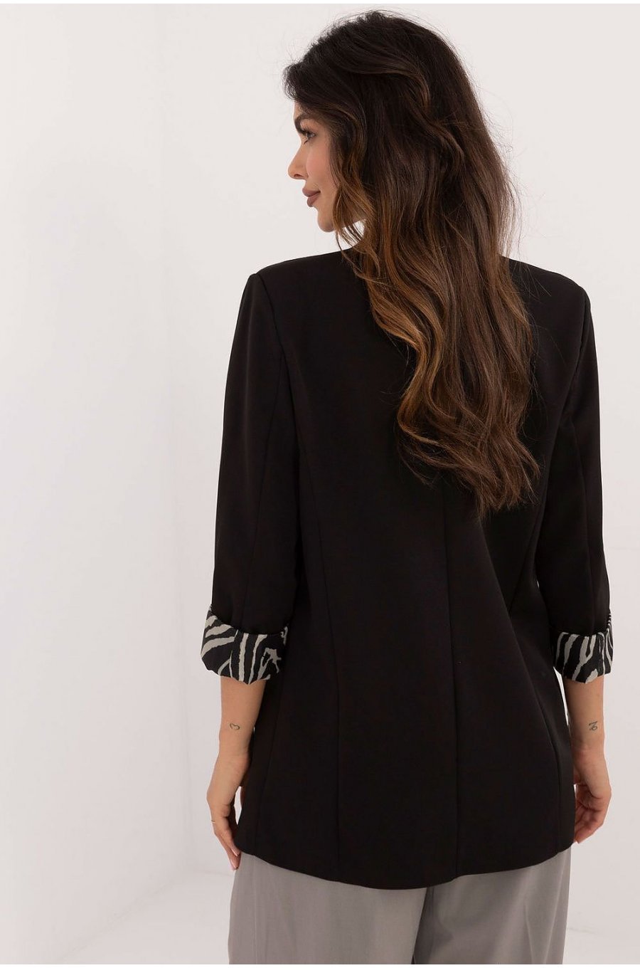 Sacou dama negru, elegant, cu manseta zebra print, Ikram1 Sacou dama negru, elegant, cu manseta zebra print, Ikram1 3 - jojofashion.ro