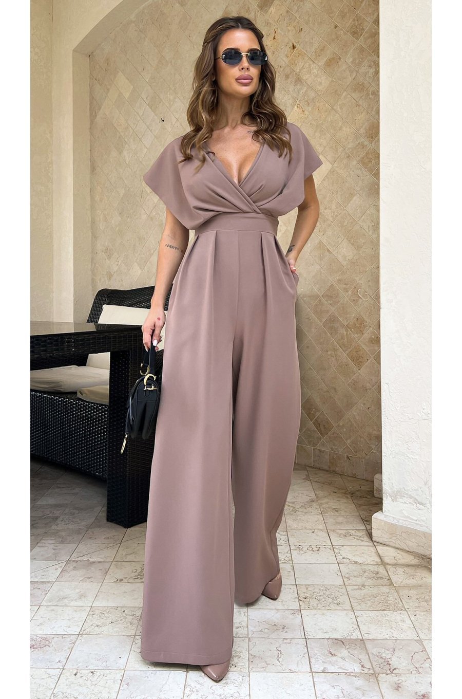 Salopeta eleganta evazata, din vascoza, cappuccino, Ryoko Salopeta eleganta evazata, din vascoza, cappuccino, Ryoko 1 - jojofashion.ro