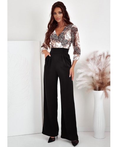 Salopeta  eleganta evazata neagra cu print baroc vaporoasa cu maneca trei sferturi Kariss Salopete dama, Salopeta  eleganta evazata neagra cu print baroc vaporoasa cu maneca trei sferturi Kariss - jojofashion.ro