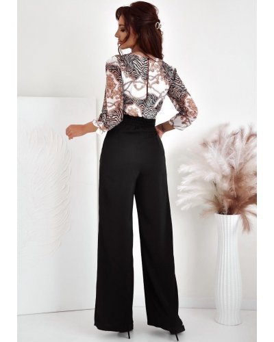 Salopeta  eleganta evazata neagra cu print baroc vaporoasa cu maneca trei sferturi Kariss Salopete dama, Salopeta  eleganta evazata neagra cu print baroc vaporoasa cu maneca trei sferturi Kariss - jojofashion.ro