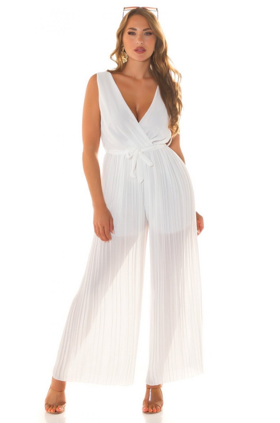 Salopeta dama eleganta evazata, plisata, alba, petrecuta, Shanya Salopeta dama eleganta evazata, plisata, alba, petrecuta, Shanya 3 - jojofashion.ro
