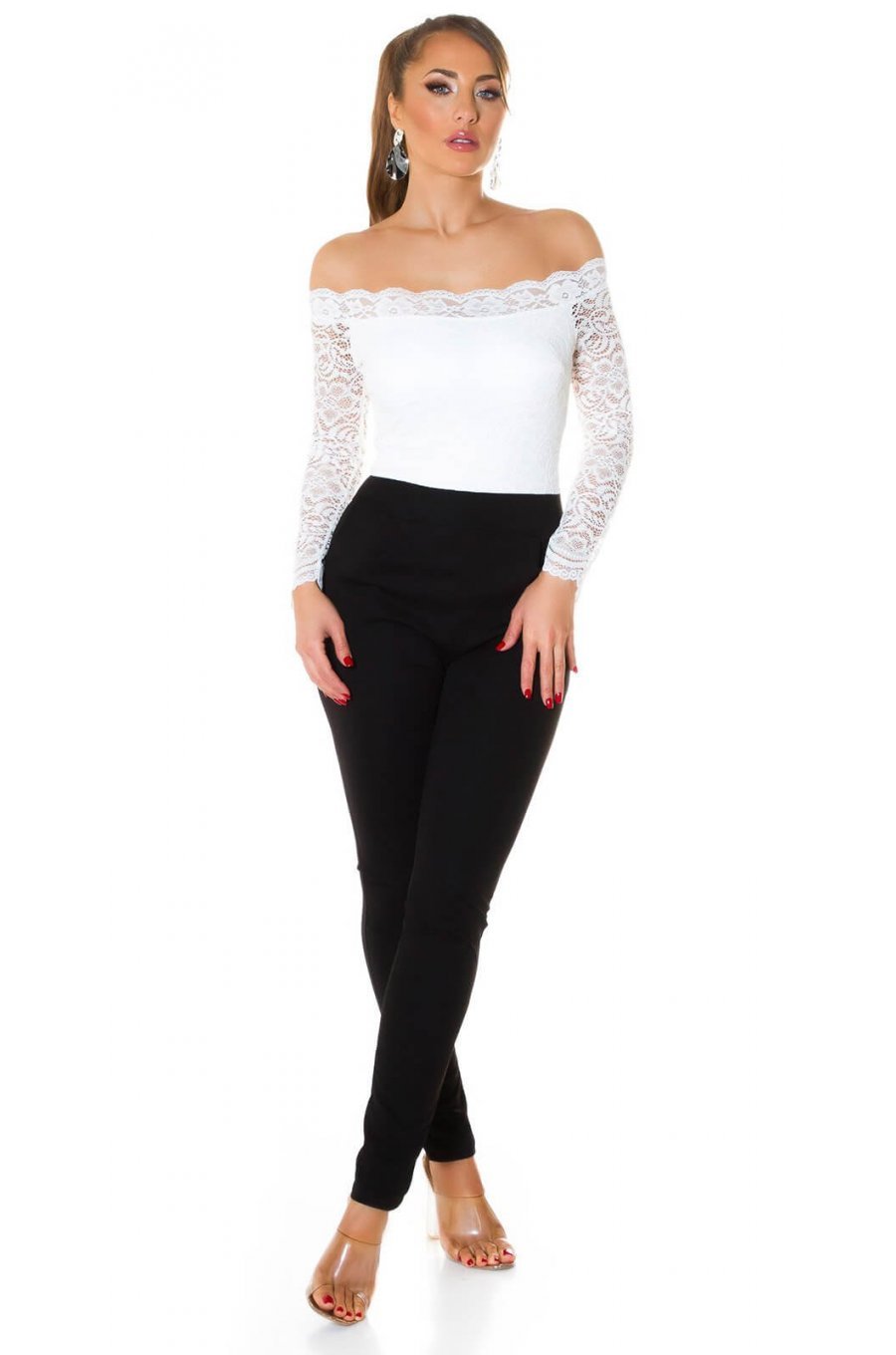 Salopeta eleganta neagra cu dantela alba Tamia Salopeta eleganta neagra cu dantela alba Tamia 4 - jojofashion.ro
