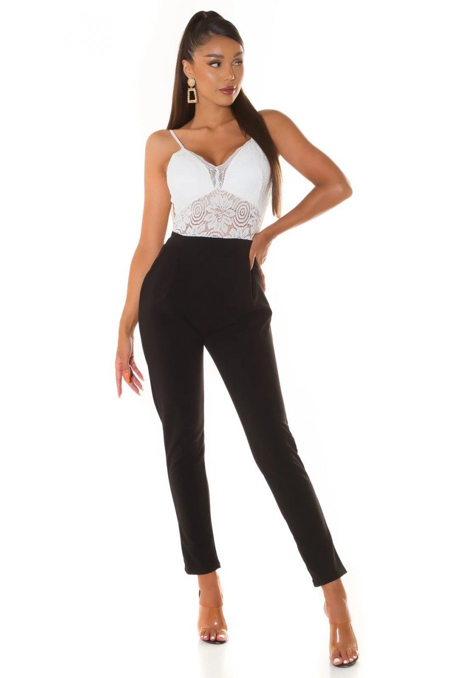 Salopeta dama eleganta neagra dantela alba Damiana Salopeta dama eleganta neagra dantela alba Damiana 1 - jojofashion.ro