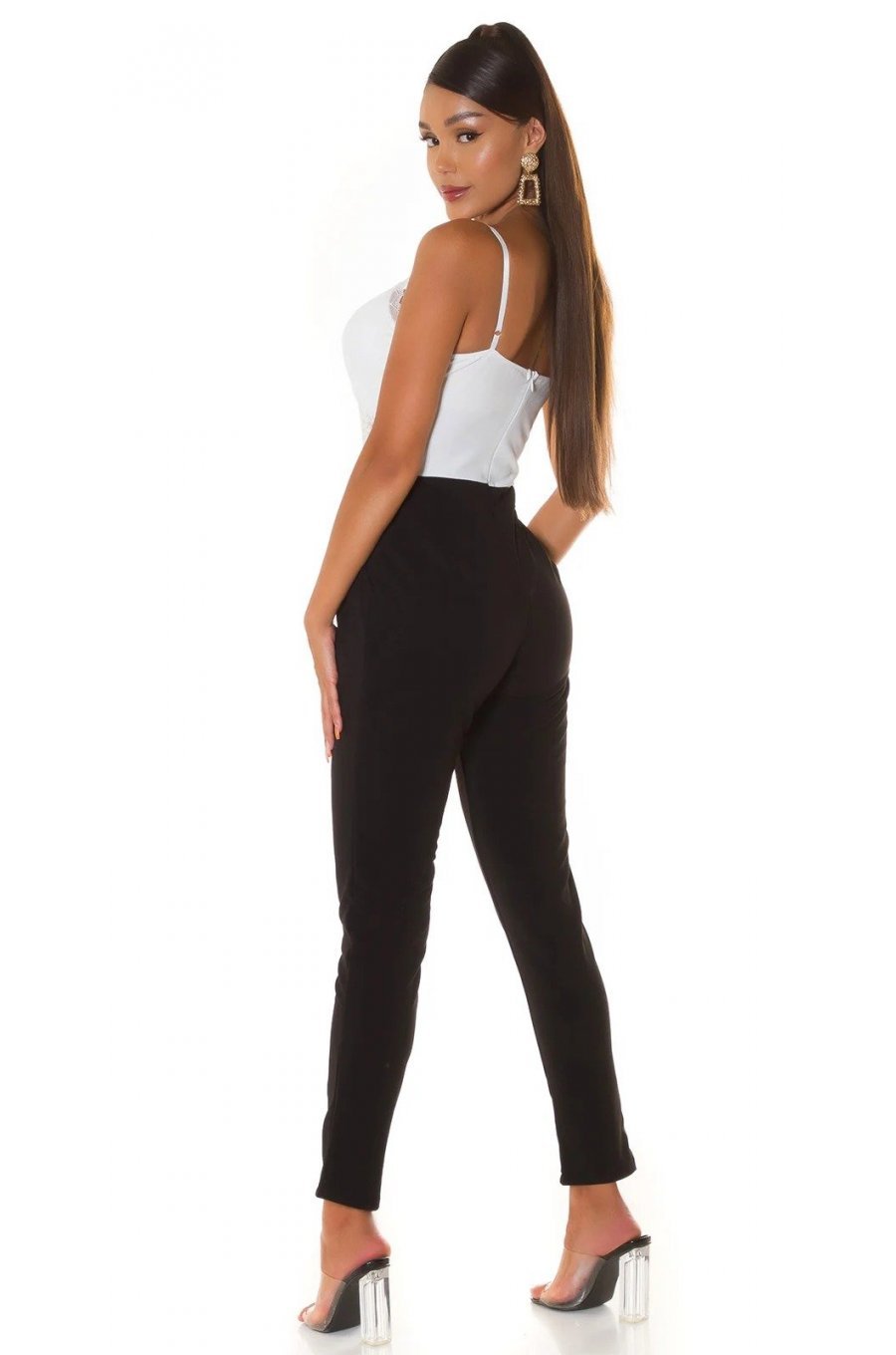 Salopeta dama eleganta neagra dantela alba Damiana Salopeta dama eleganta neagra dantela alba Damiana 2 - jojofashion.ro