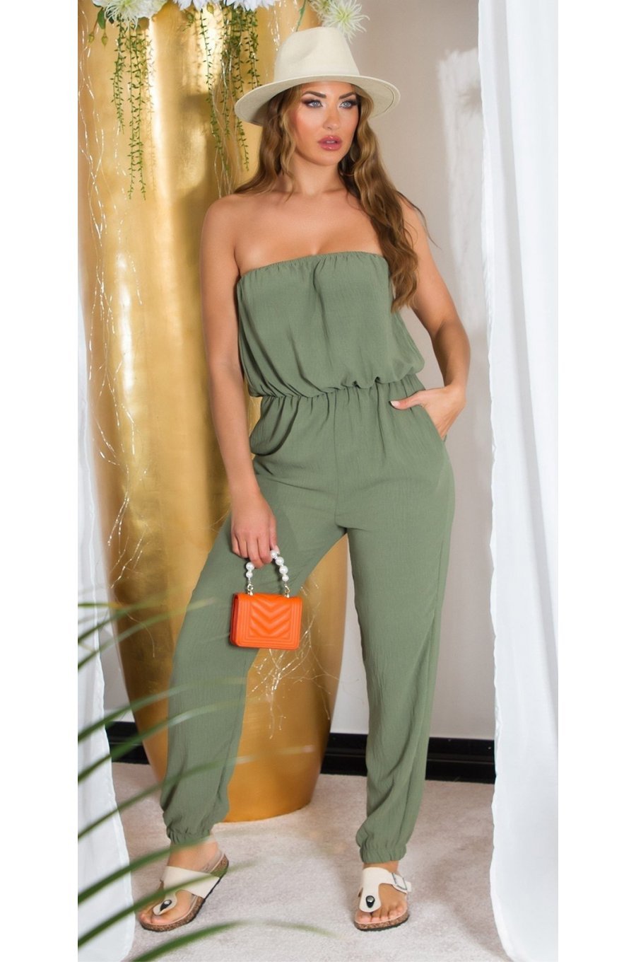 Salopeta dama kaki, cu umerii goi, bandeau, Lorette Salopeta dama kaki, cu umerii goi, bandeau, Lorette 1 - jojofashion.ro