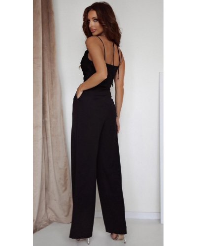 Salopeta neagra eleganta, de dama, evazata, cu spatele gol, Lajla Salopete dama, Salopeta neagra eleganta, de dama, evazata, cu spatele gol, Lajla - jojofashion.ro