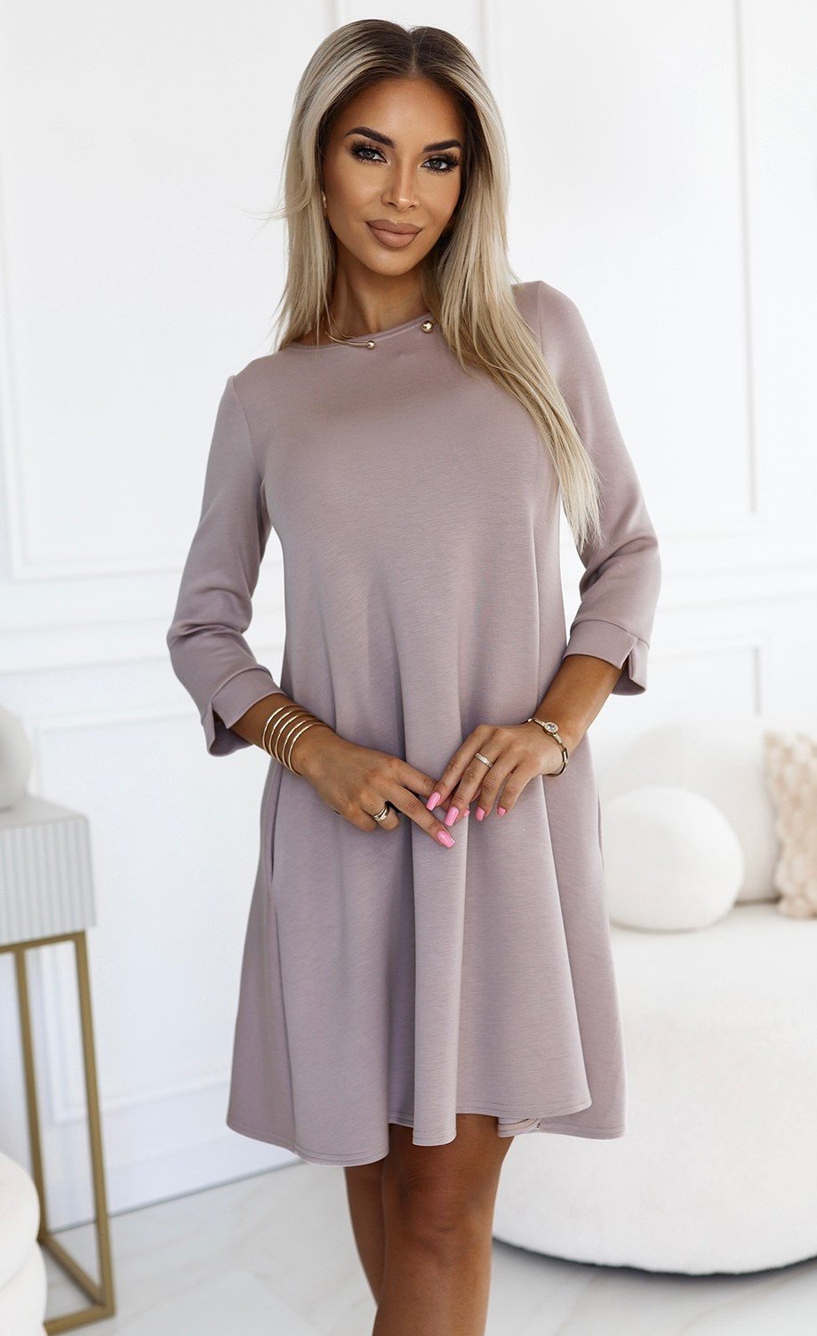 Rochie scurta A-line bej cu maneca lunga Shenya