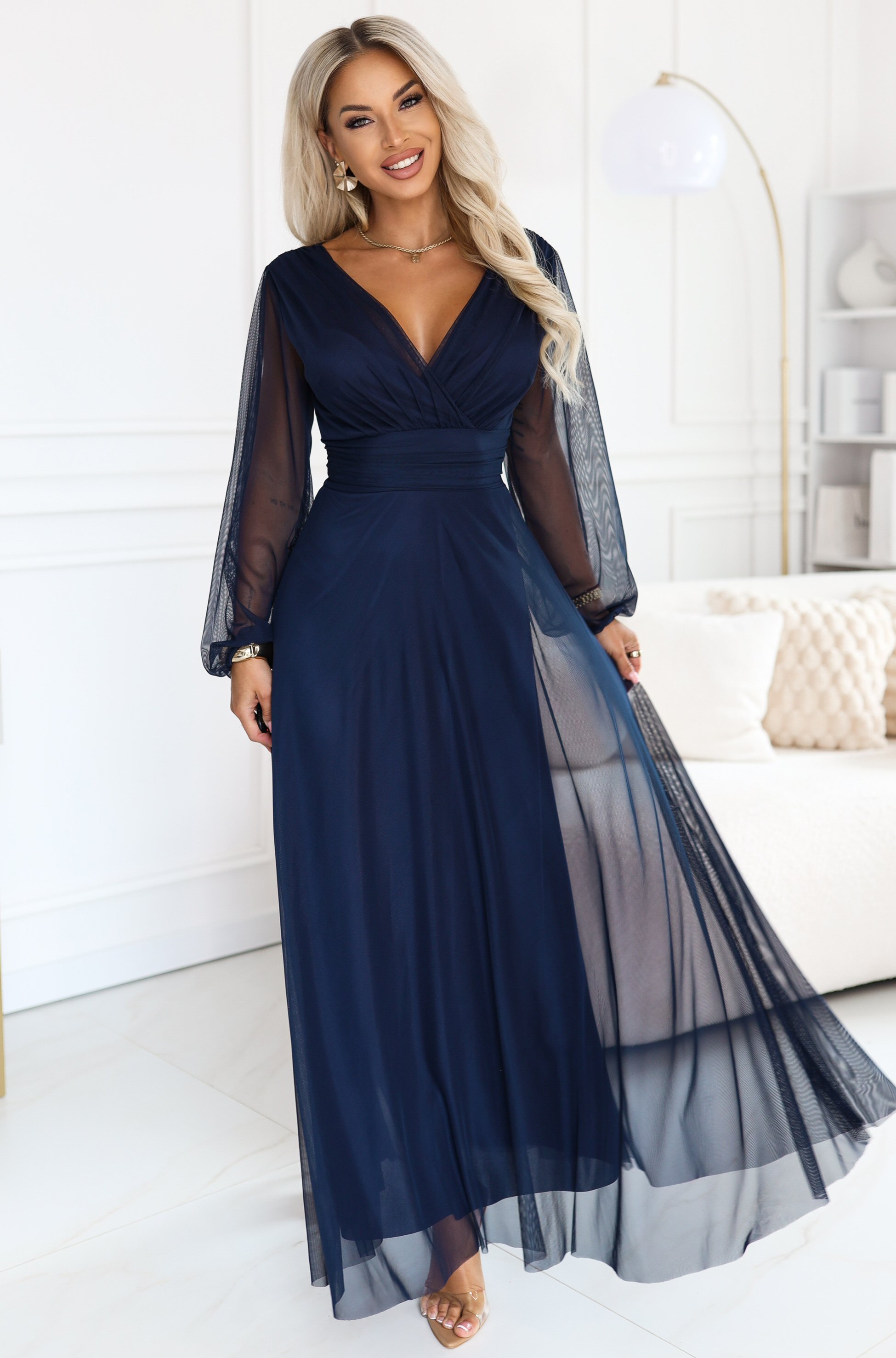 Rochie lunga bleumarin din tulle cu maneca lunga Nerissa