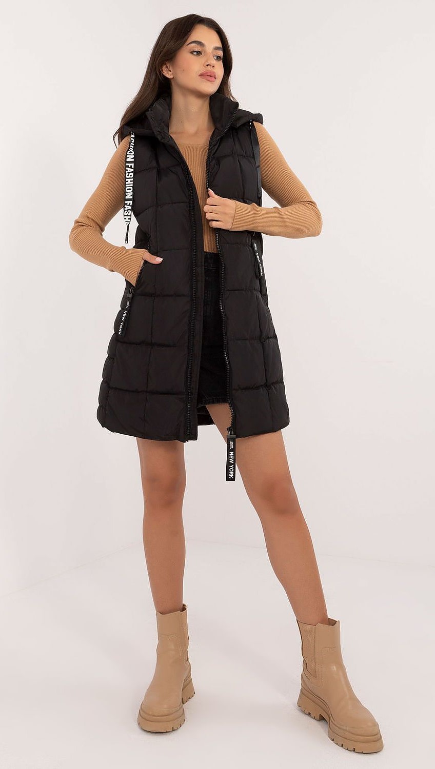 Vesta dama neagra matlasata, midi, cu gluga, Shania2